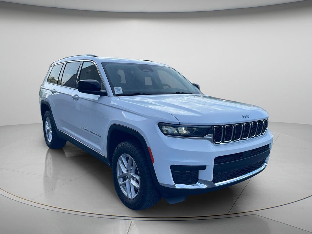 2022 Jeep Grand Cherokee L Laredo
