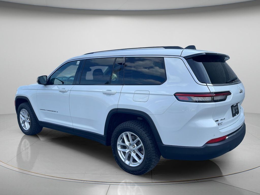2022 Jeep Grand Cherokee L Laredo