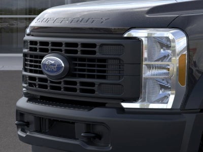 2025 Ford Super Duty F-550 DRW XL DRW