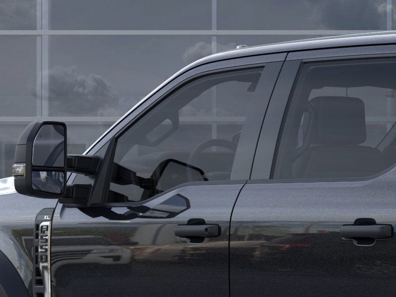 2025 Ford Super Duty F-550 DRW XL DRW