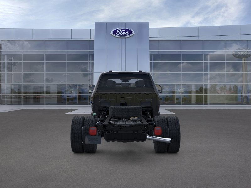 2025 Ford Super Duty F-550 DRW XL DRW