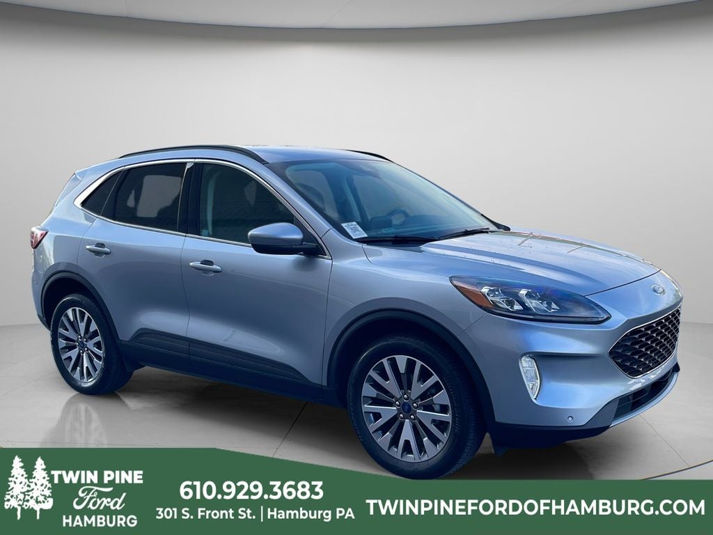 2022 Ford Escape Titanium