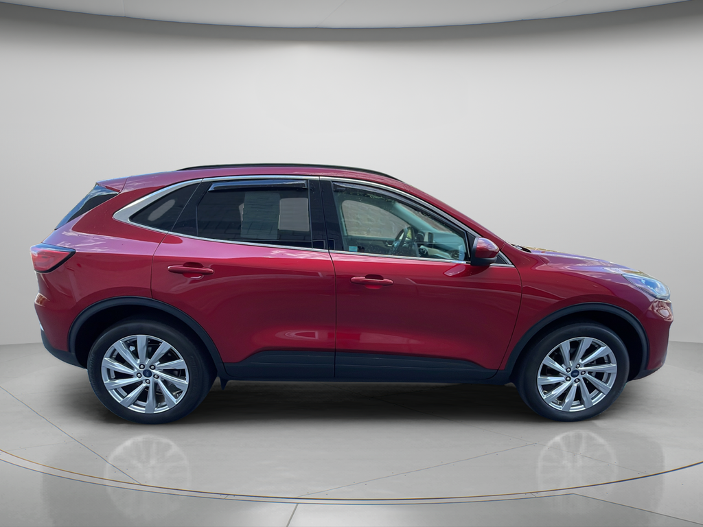 2022 Ford Escape Titanium