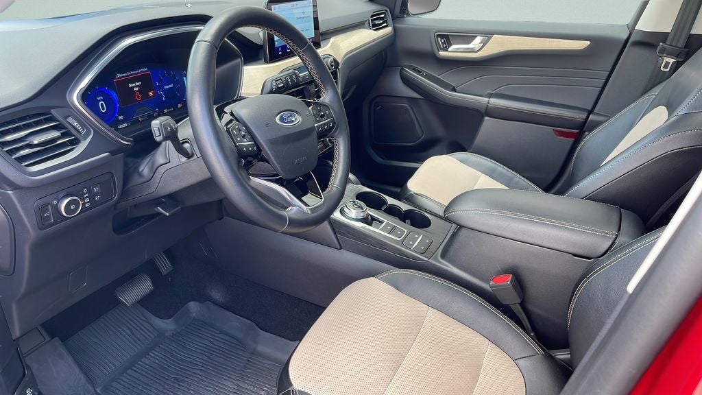 2022 Ford Escape Titanium
