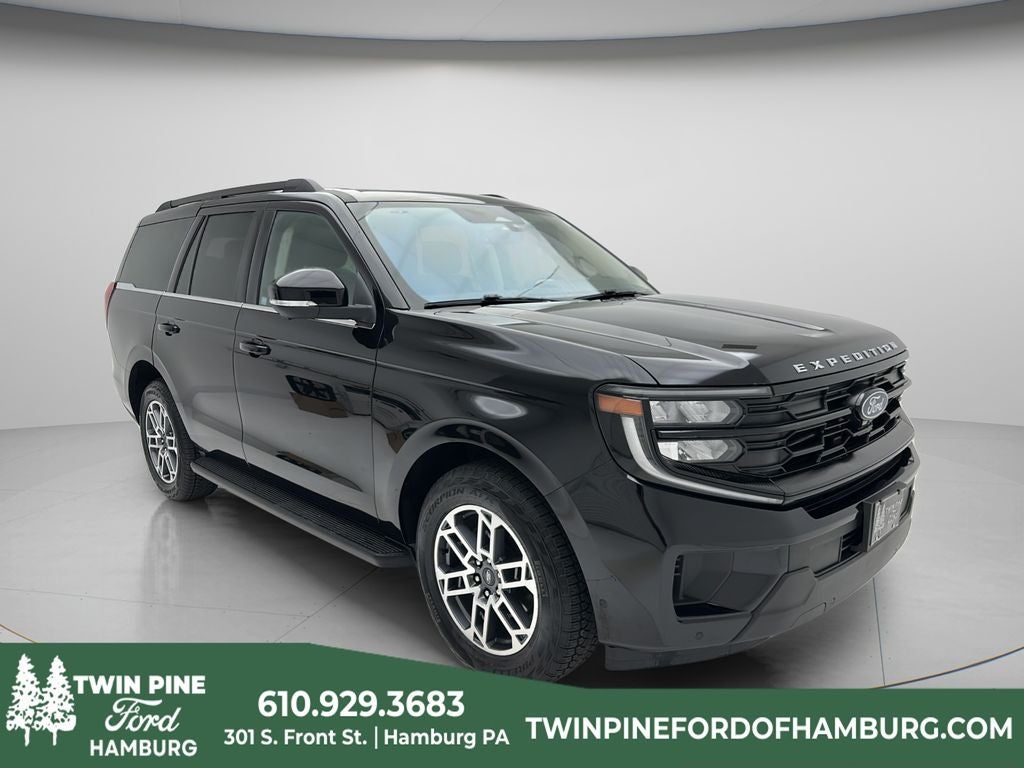 2025 Ford Expedition Active