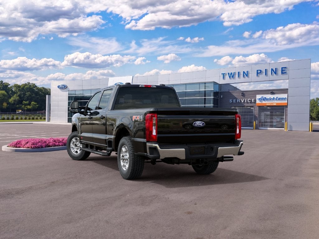 2027 Ford F-250SD XLT