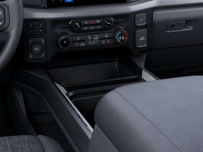 2027 Ford Super Duty F-350 XLT