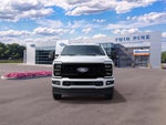 2027 Ford Super Duty F-350 XLT