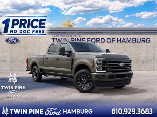 2027 Ford Super Duty F-350 XLT