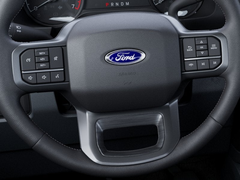 2027 Ford Super Duty F-350 XLT