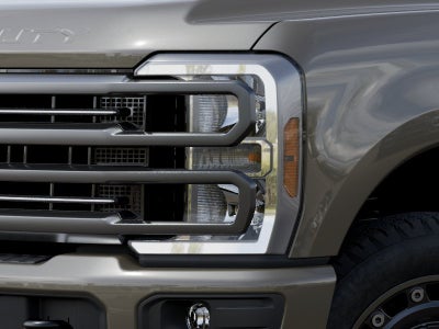 2027 Ford Super Duty F-350 XLT