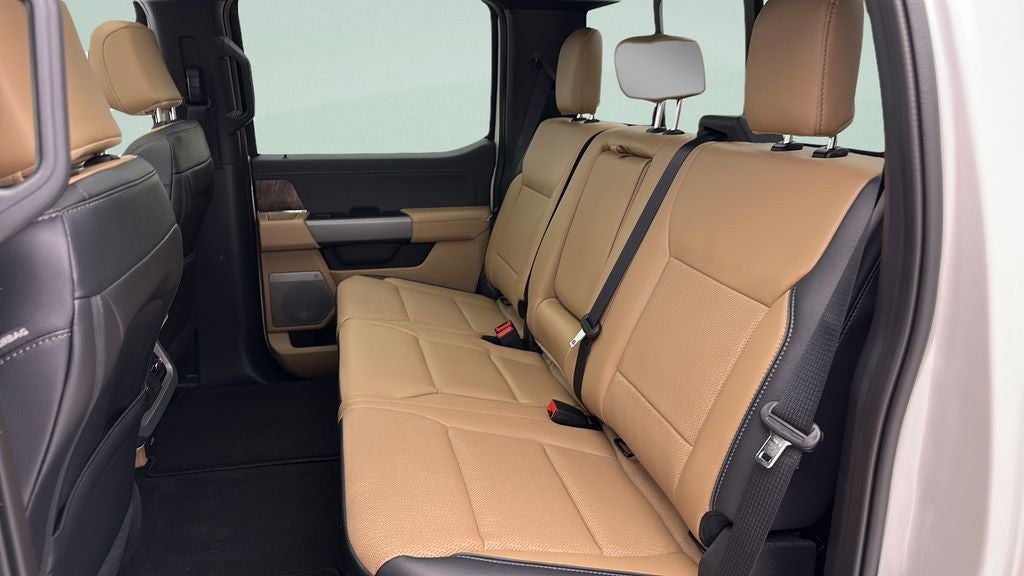 2026 Ford Super Duty F-350 Lariat