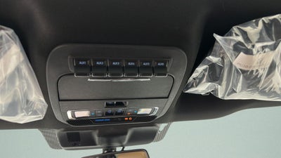 2026 Ford Super Duty F-350 Lariat