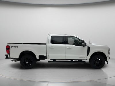 2026 Ford Super Duty F-350 Lariat