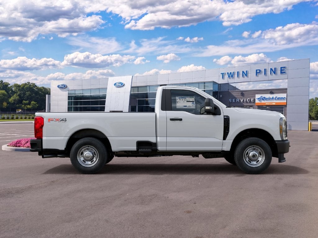 2027 Ford Super Duty F-350 XL