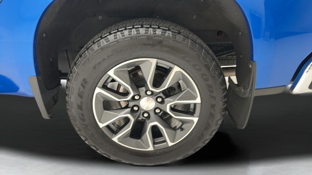 2023 Chevrolet Silverado 1500 LT LT1