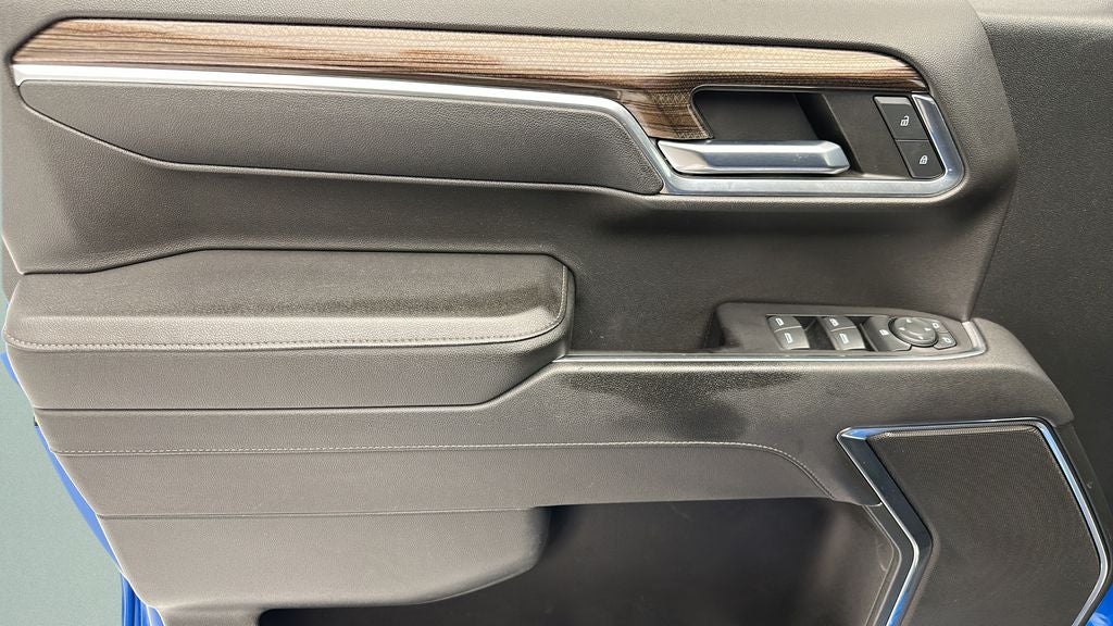 2023 Chevrolet Silverado 1500 LT LT1