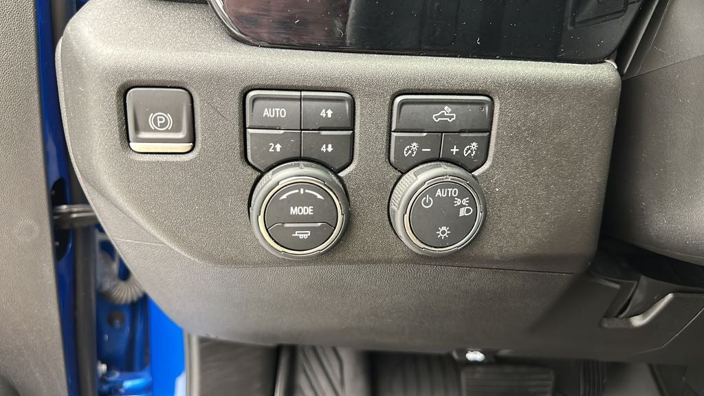 2023 Chevrolet Silverado 1500 LT LT1