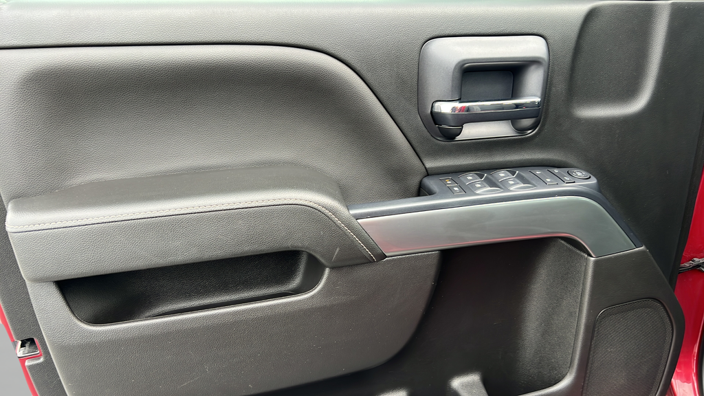 2018 Chevrolet Silverado 1500 LT LT1
