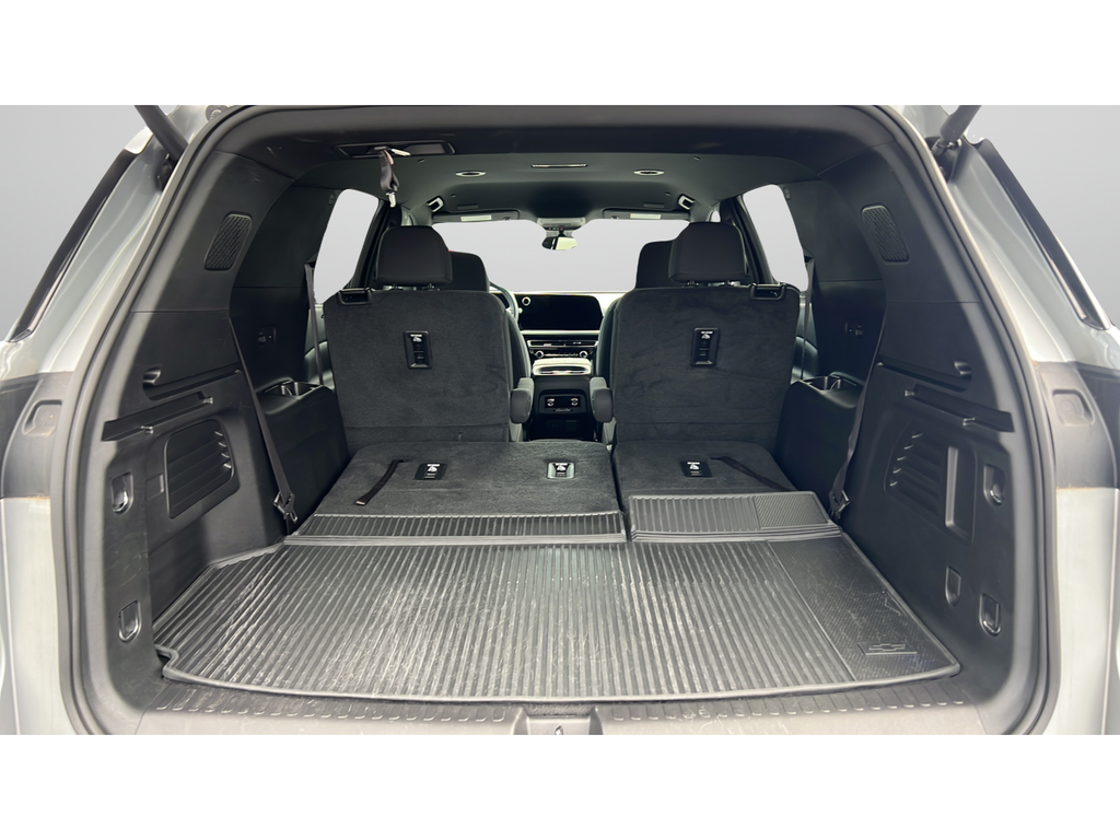 2025 Chevrolet Traverse LT 2LT