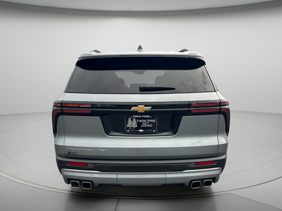 2025 Chevrolet Traverse LT 2LT