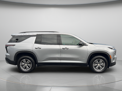2025 Chevrolet Traverse LT 2LT