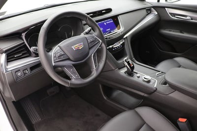 2023 Cadillac XT5 Luxury
