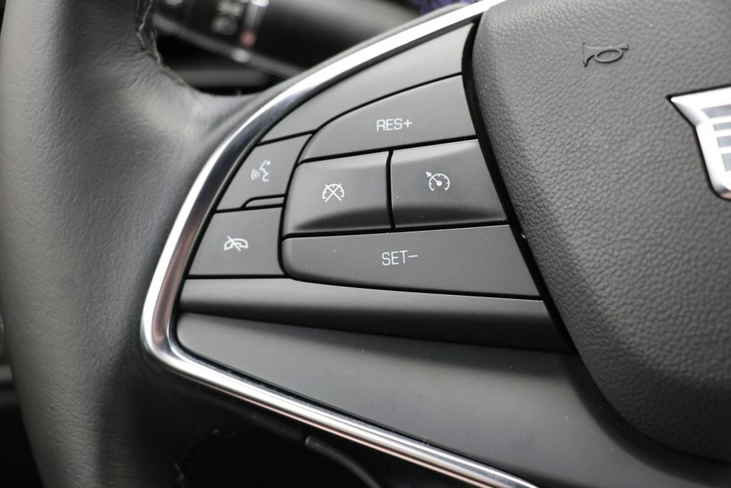 2023 Cadillac XT5 Luxury