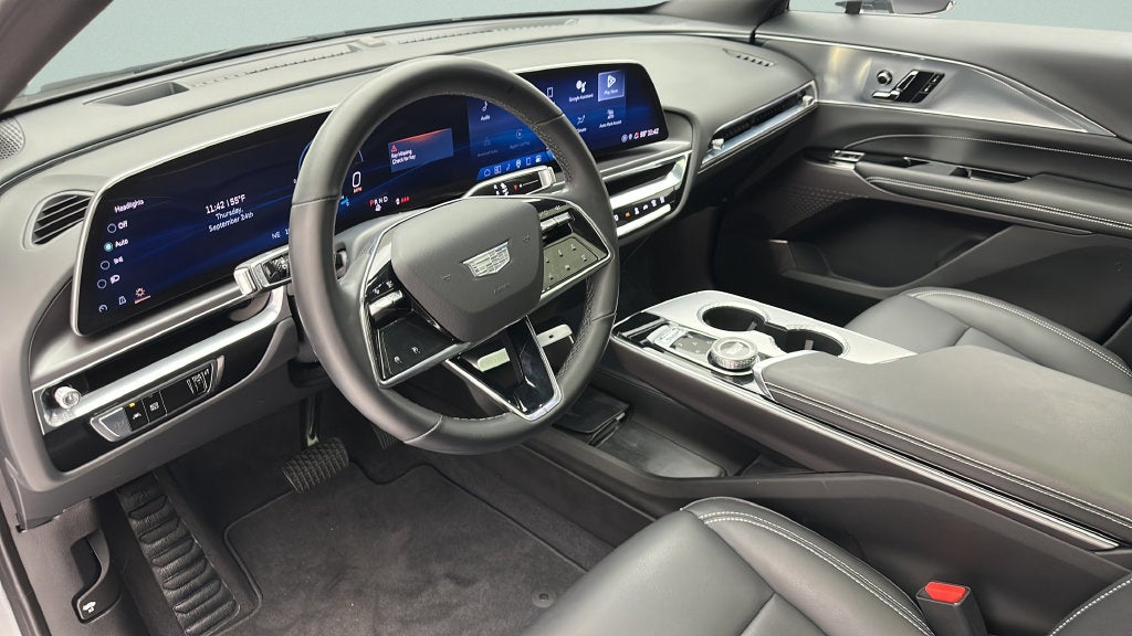 2024 Cadillac LYRIQ Tech