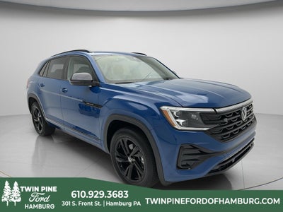 2025 Volkswagen Atlas Cross Sport 2.0T SEL R-Line Black