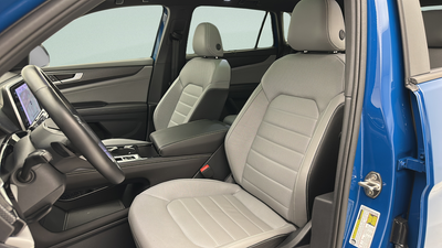 2025 Volkswagen Atlas Cross Sport 2.0T SEL R-Line Black