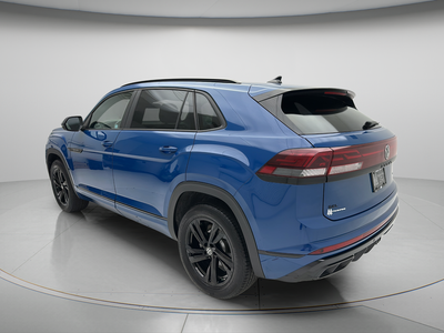 2025 Volkswagen Atlas Cross Sport 2.0T SEL R-Line Black