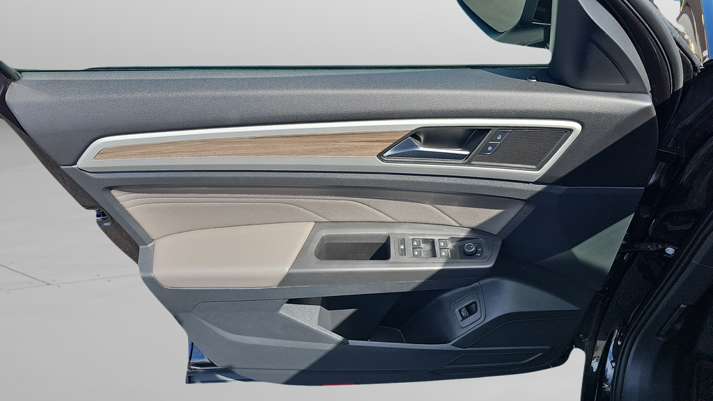 2023 Volkswagen Atlas 2.0T SEL