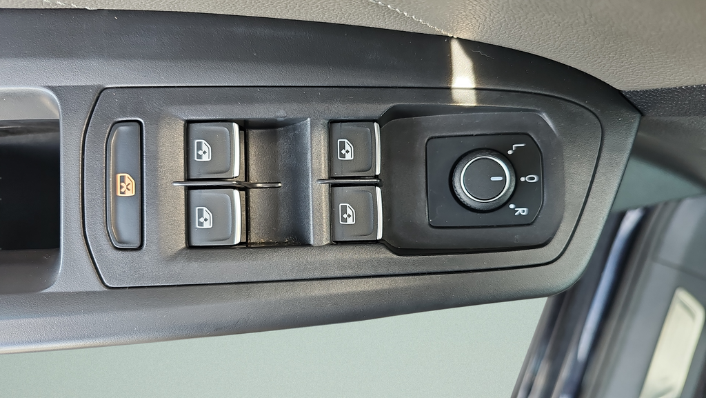 2023 Volkswagen Atlas 2.0T SEL