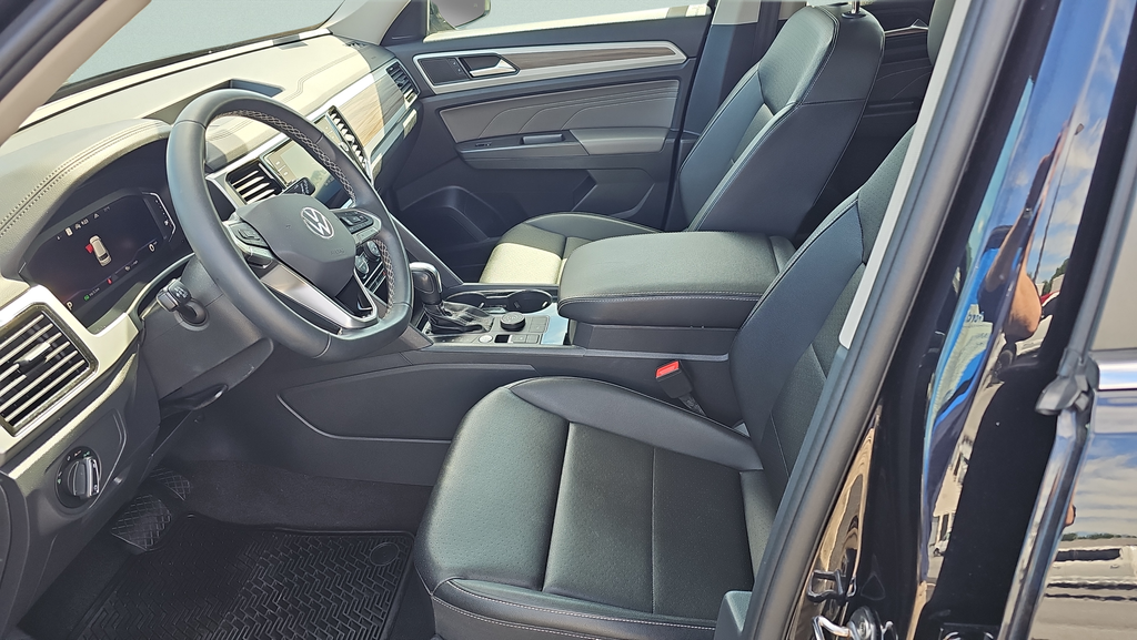 2023 Volkswagen Atlas 2.0T SEL