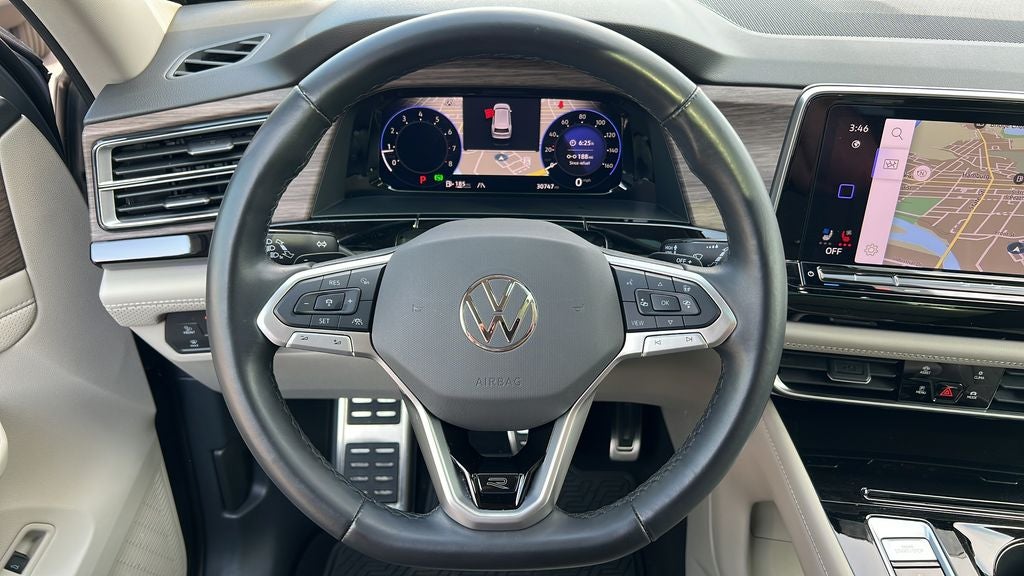 2024 Volkswagen Atlas 2.0T SEL Premium R-Line