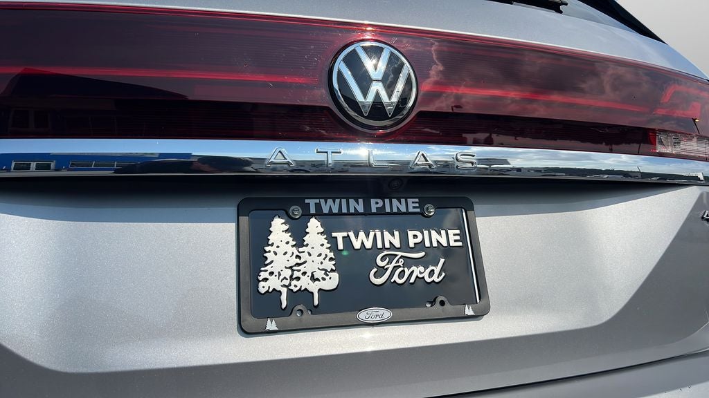 2024 Volkswagen Atlas 2.0T SEL Premium R-Line