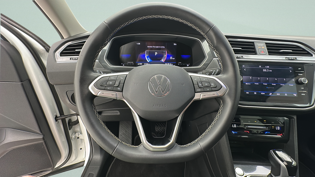 2023 Volkswagen Tiguan 2.0T SE