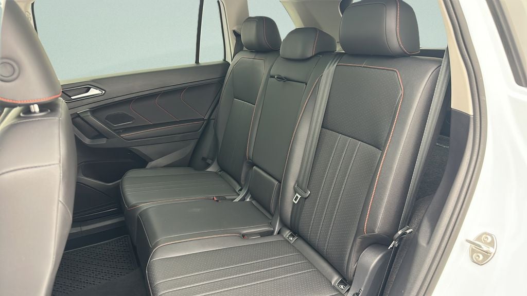 2024 Volkswagen Tiguan 2.0T Wolfsburg Edition