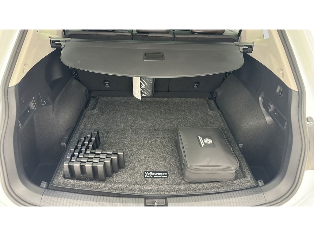 2024 Volkswagen Tiguan 2.0T Wolfsburg Edition