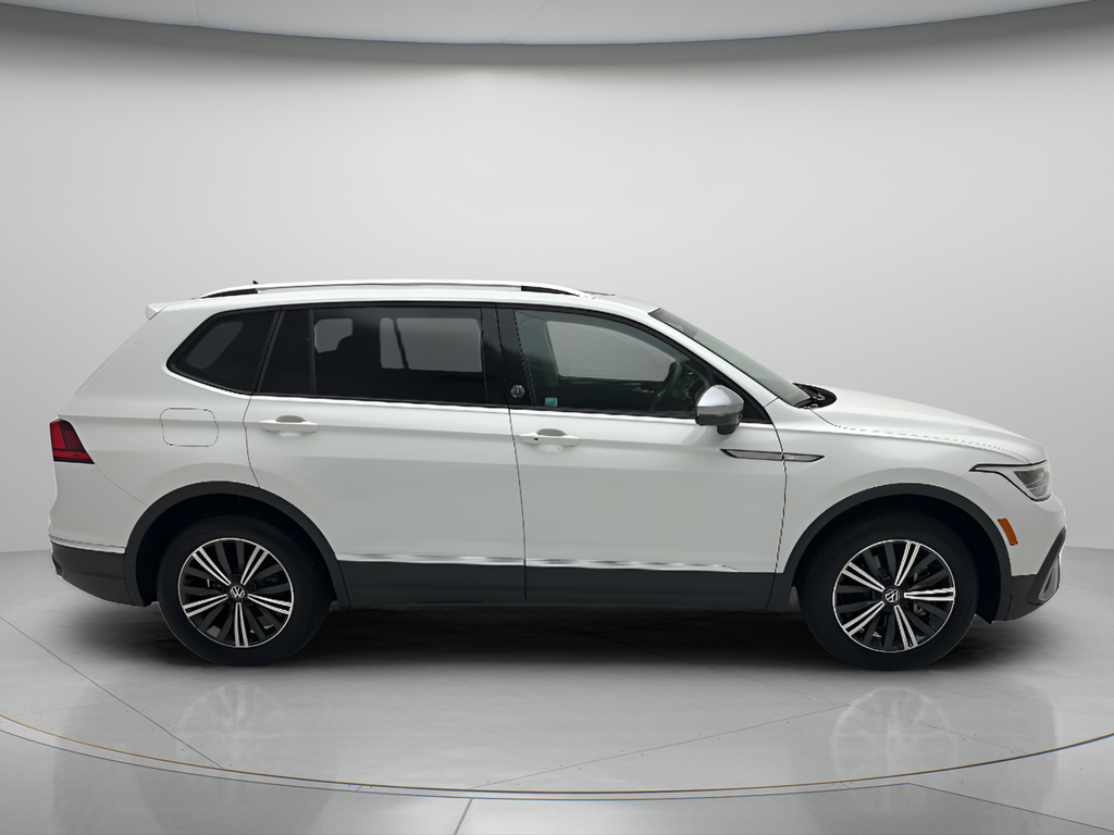 2024 Volkswagen Tiguan 2.0T Wolfsburg Edition