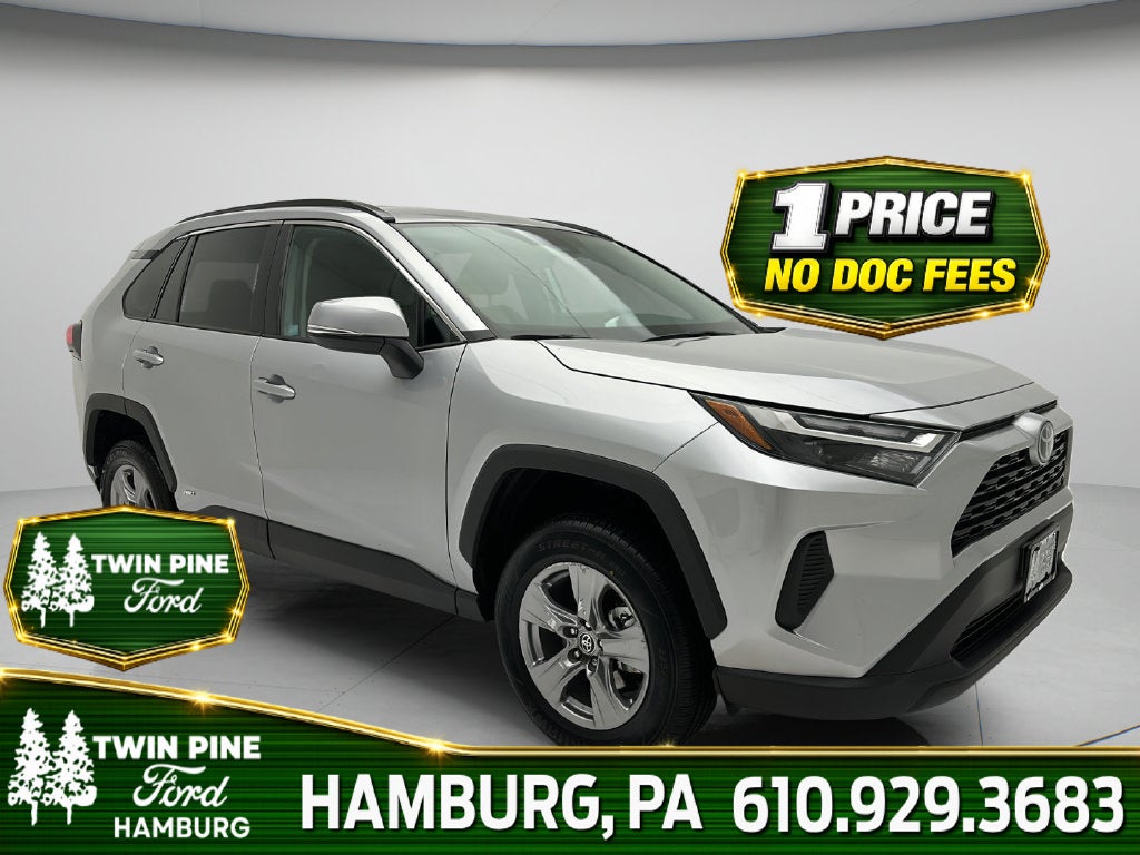 2025 Toyota RAV4 Hybrid XLE