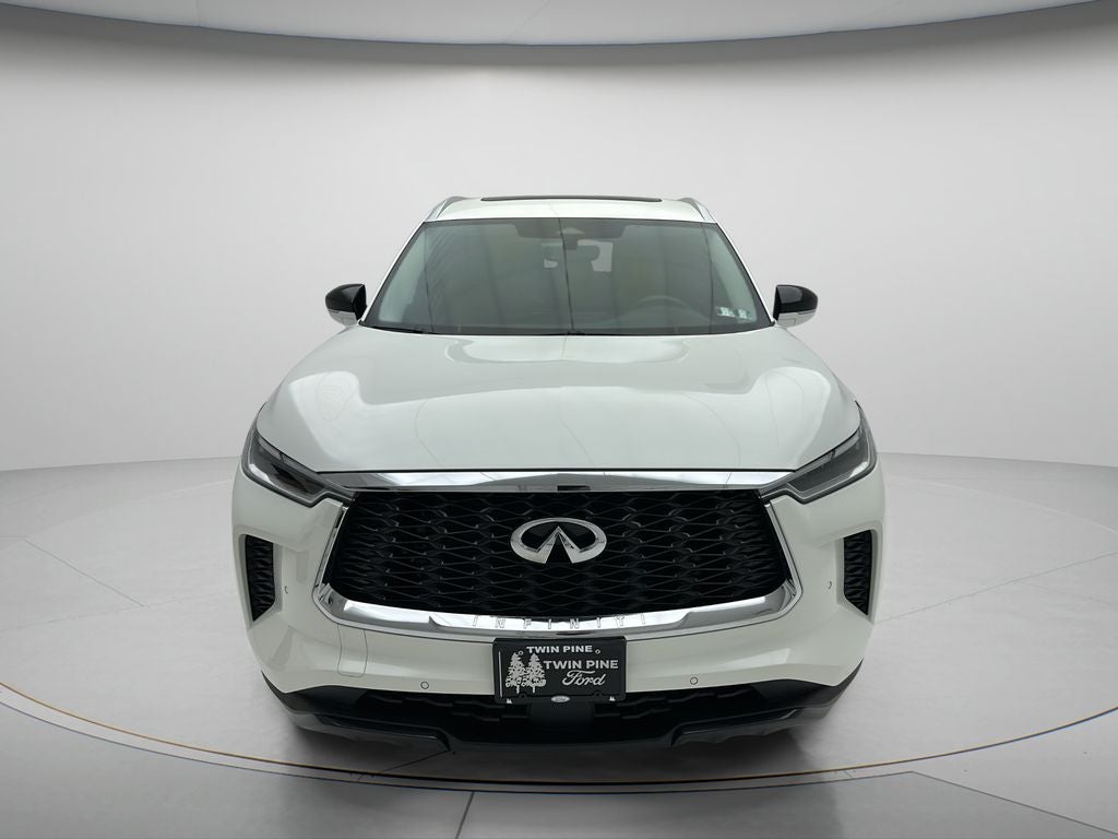 2024 INFINITI QX60 LUXE
