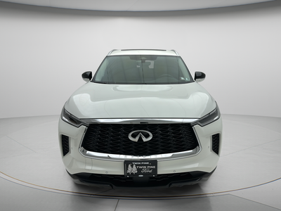 2024 INFINITI QX60 LUXE