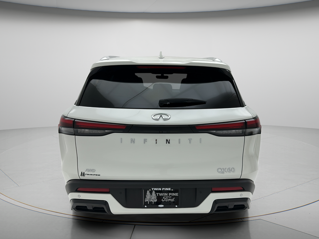 2024 INFINITI QX60 LUXE