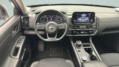 2024 Nissan Pathfinder S