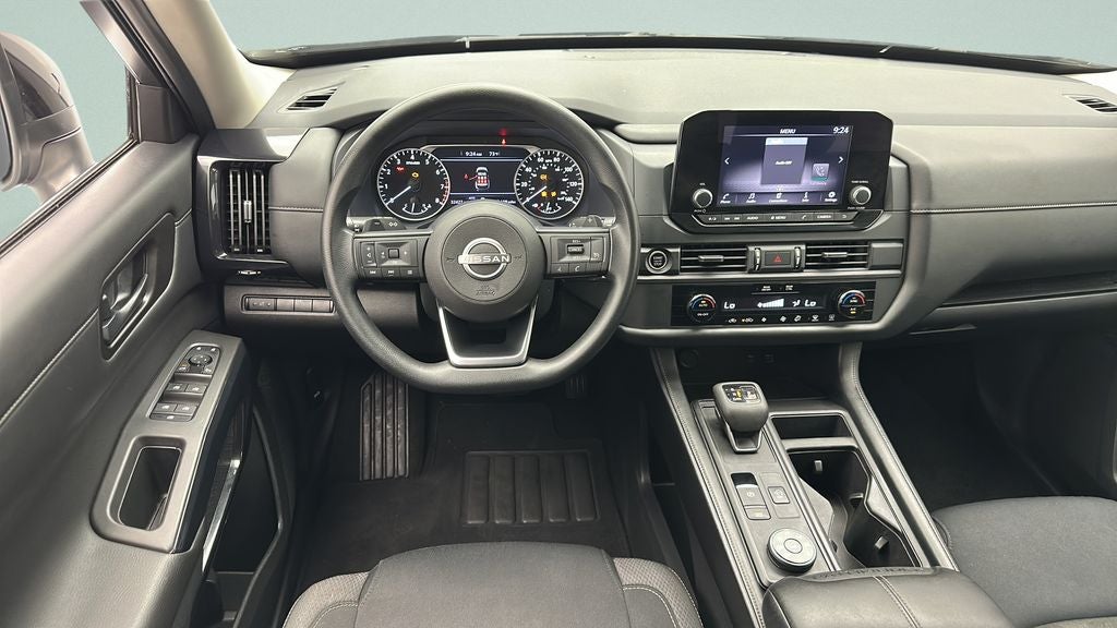 2024 Nissan Pathfinder S