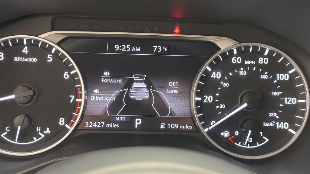 2024 Nissan Pathfinder S