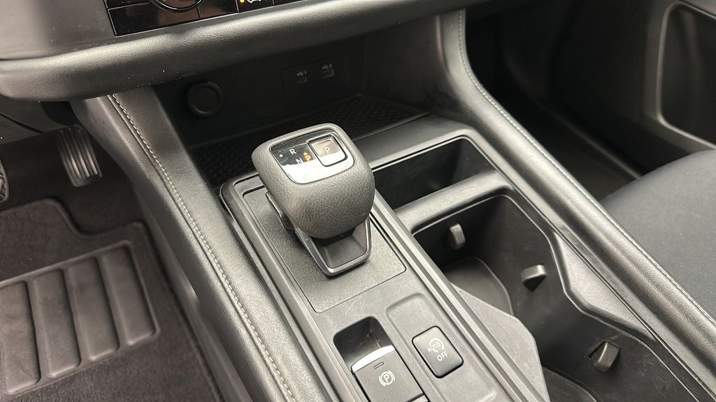 2024 Nissan Pathfinder S