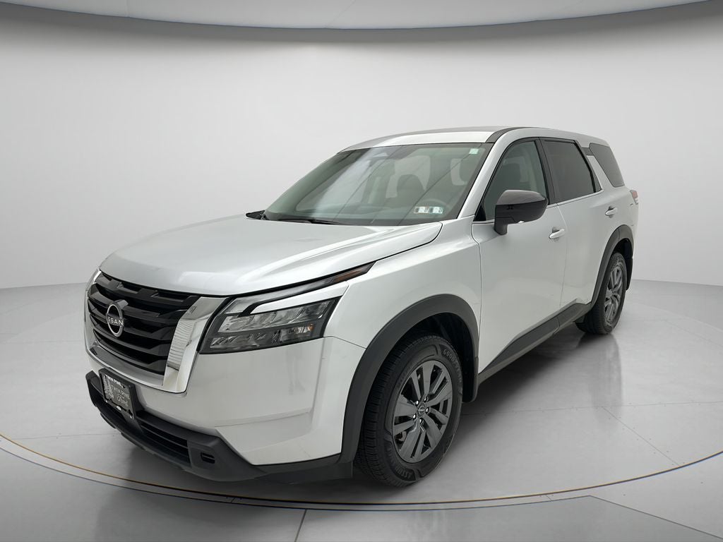 2024 Nissan Pathfinder S